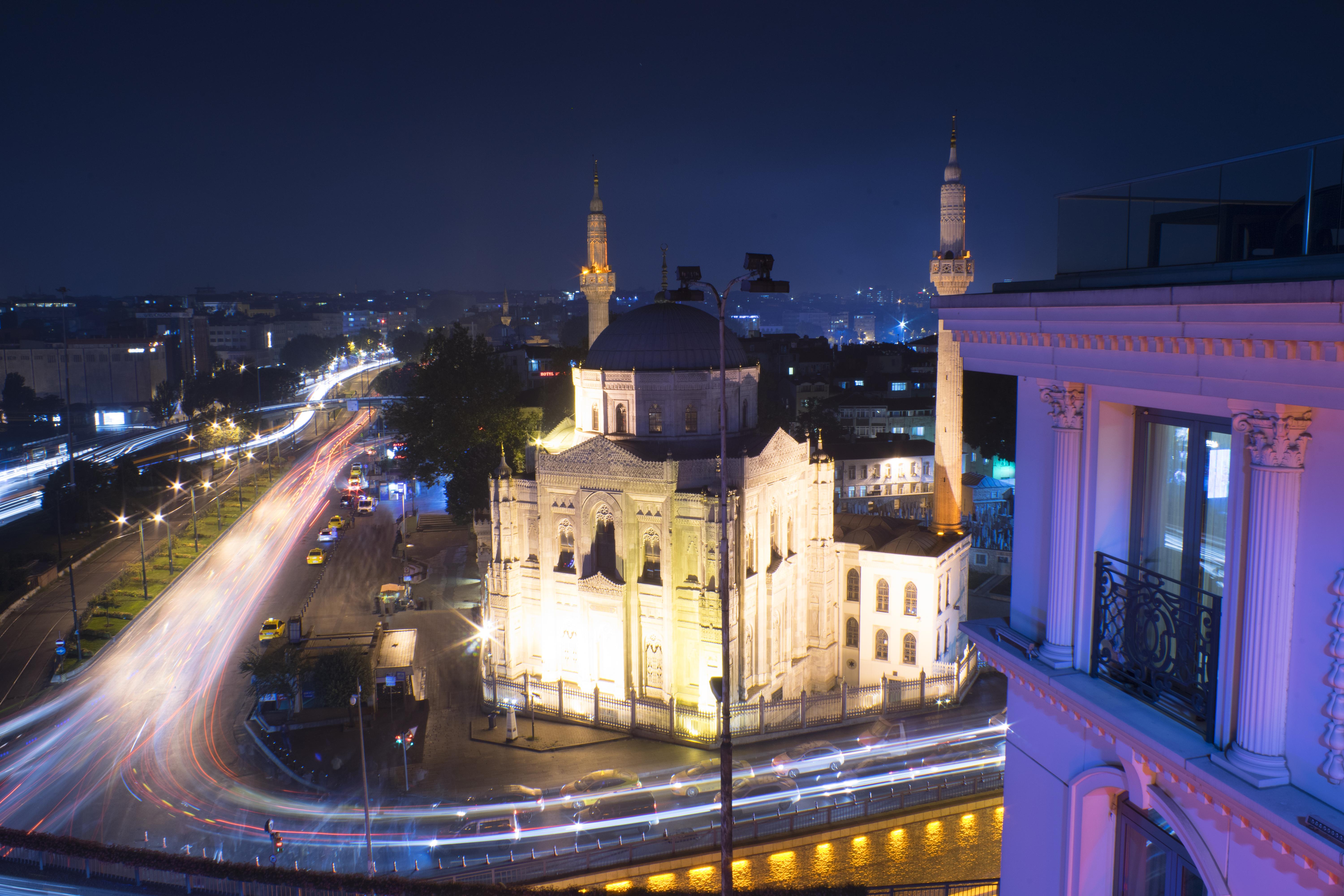 Parmada Hotel Istanbul Exterior photo
